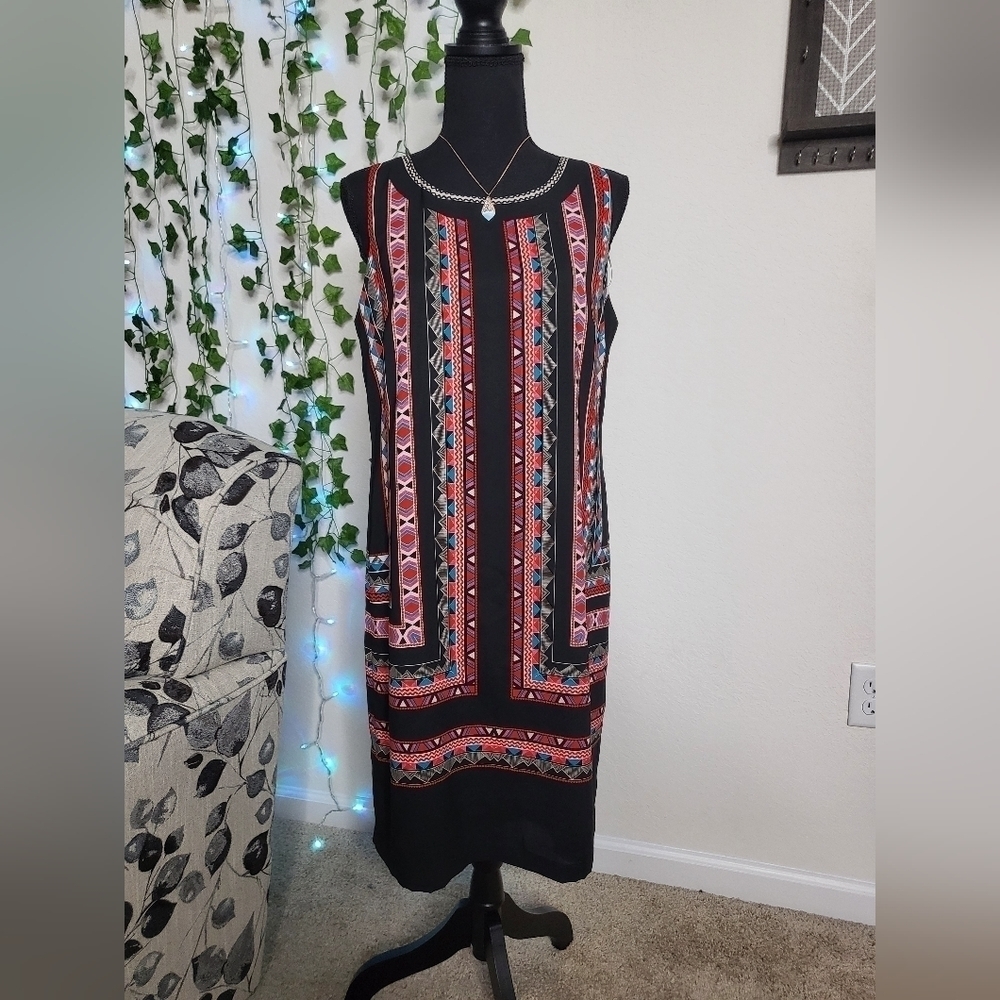 Vince Camuto Geometric Print Zip Back High Neck Chiffon Knee Length Sheath Dress